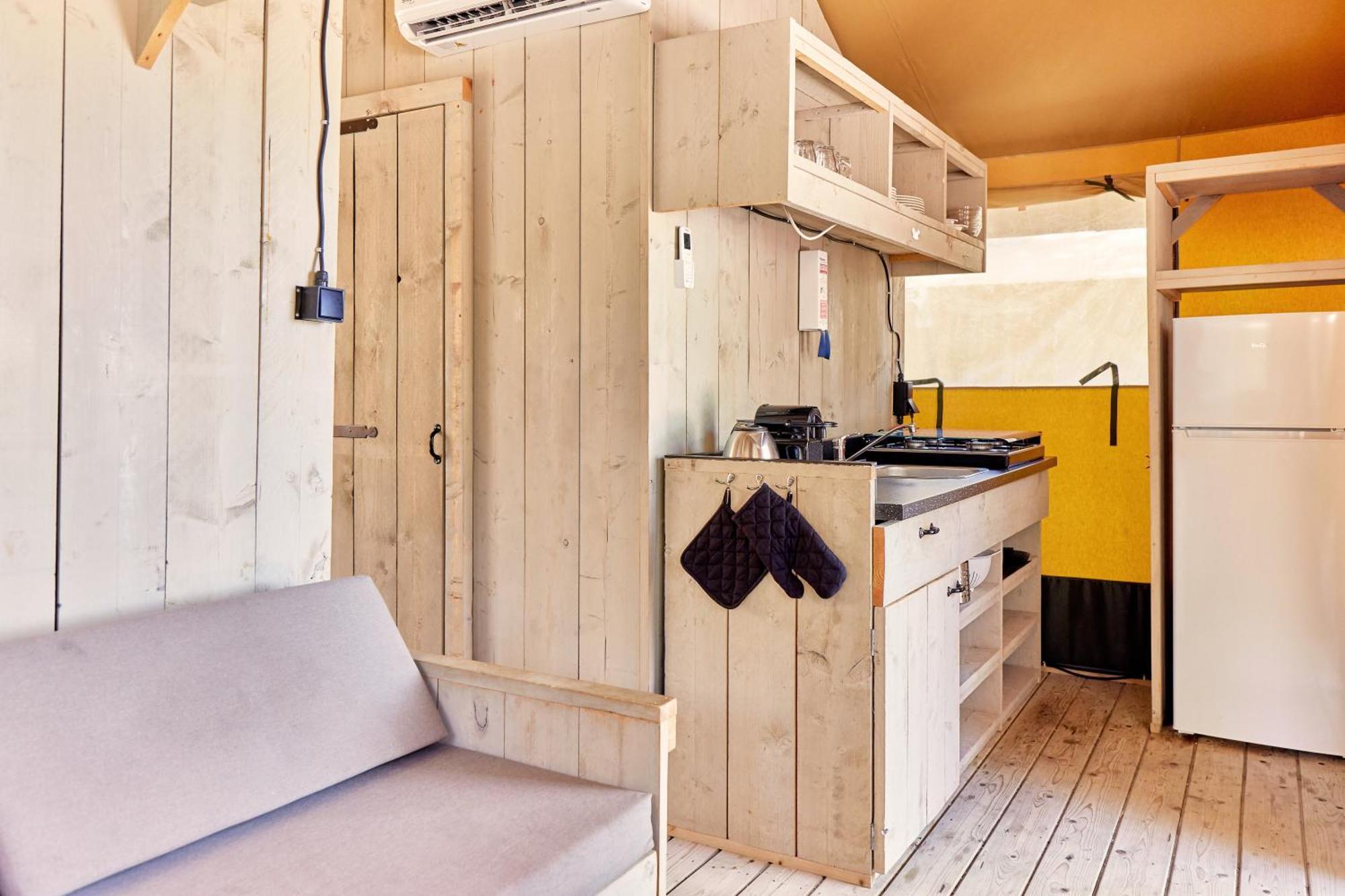 ホテル Glamping At Sardinia アルゲーロ エクステリア 写真
