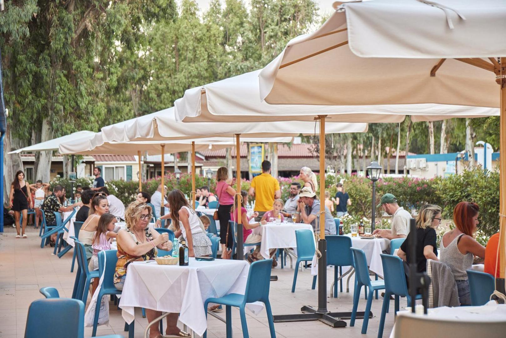 ホテル Glamping At Sardinia アルゲーロ エクステリア 写真
