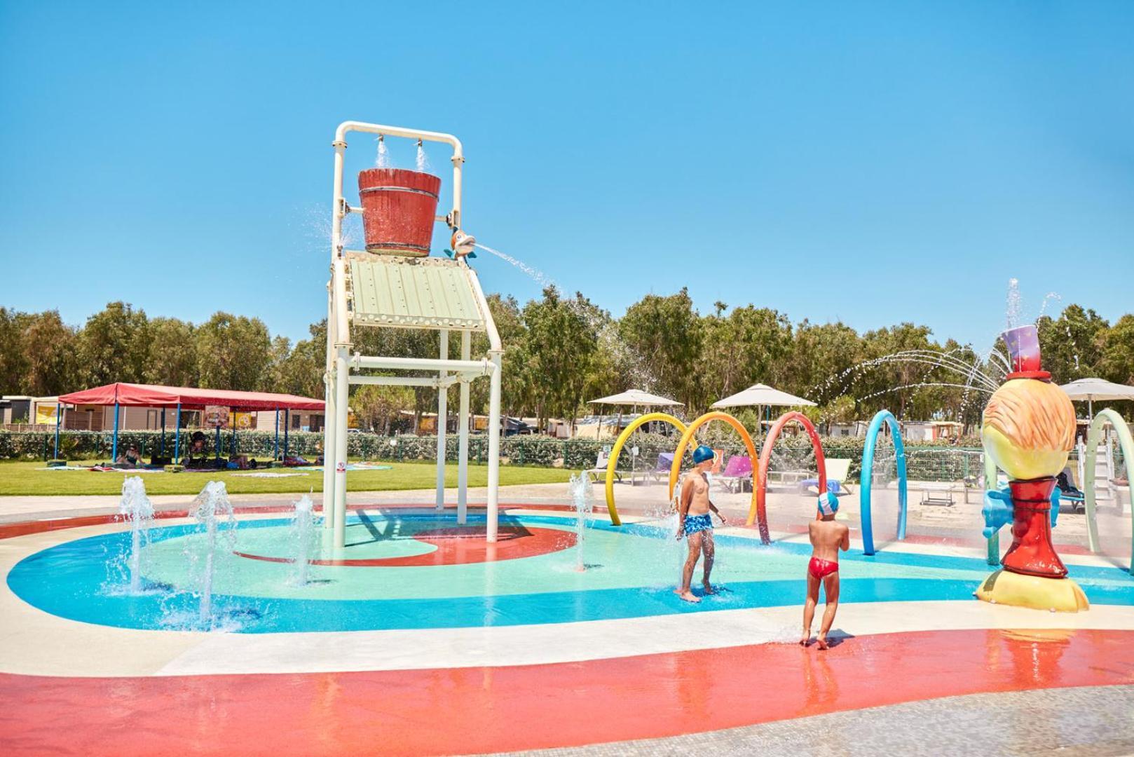 ホテル Glamping At Sardinia アルゲーロ エクステリア 写真